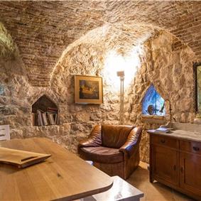 4 bedroom villa with pool in Lapad, Dubrovnik, sleeps 8